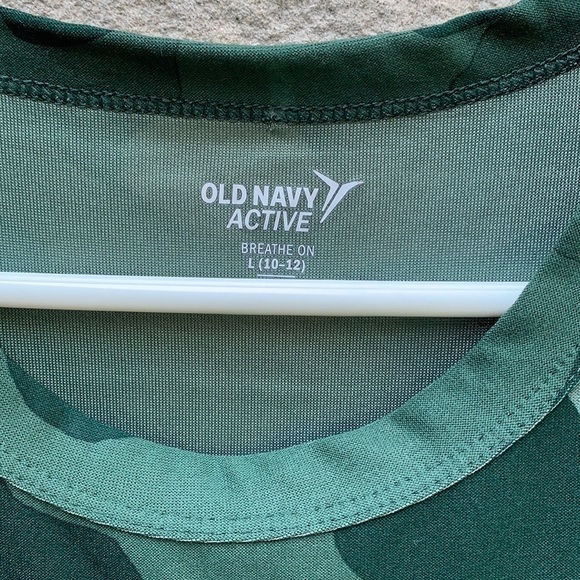 Old Navy Active Breathe ON SideWrap Tank L (10-12) - Picture 3 of 5